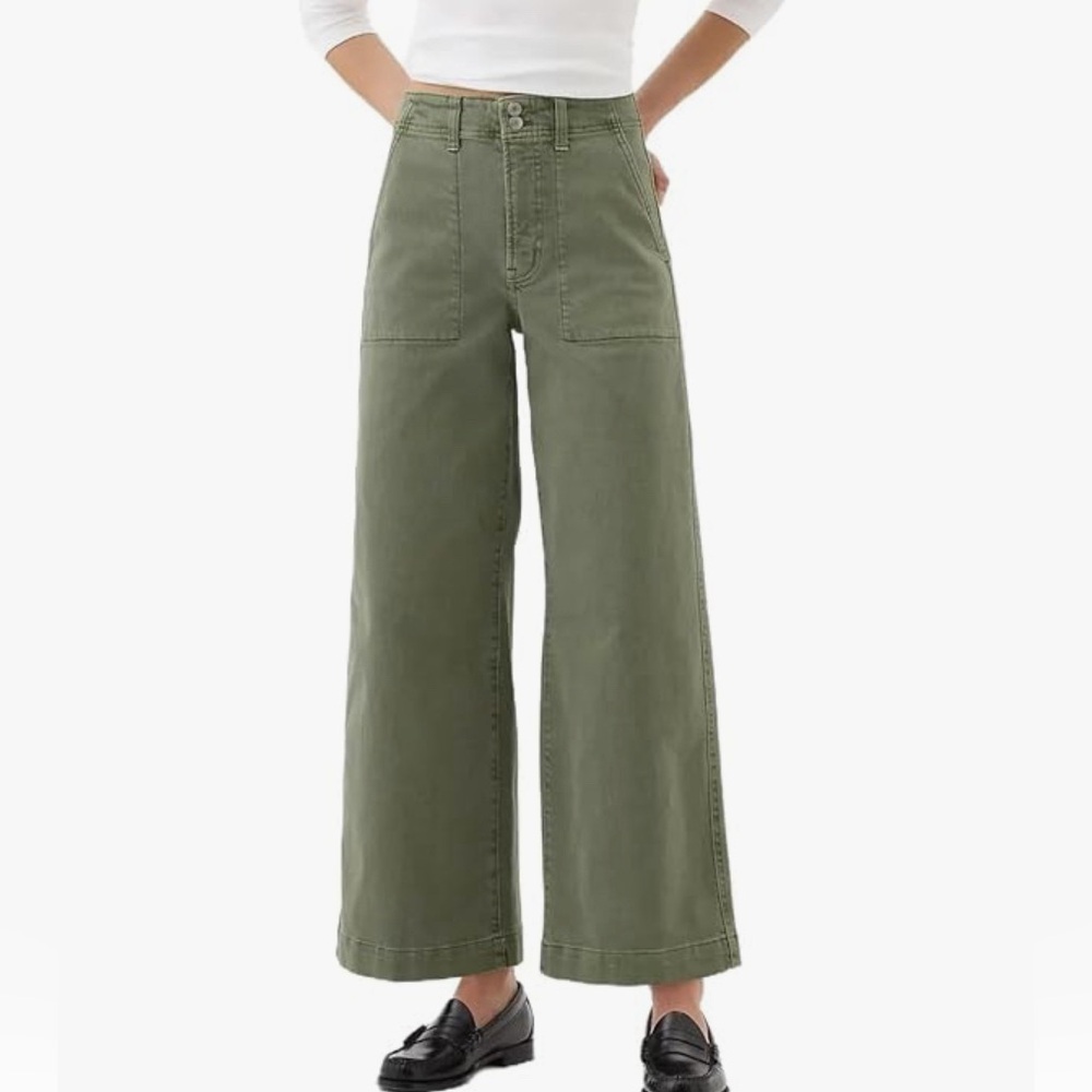 Gap Factory Women's High Rise Wide-Leg Crop Jeans. Size 20/35R.  Mesculen Green.